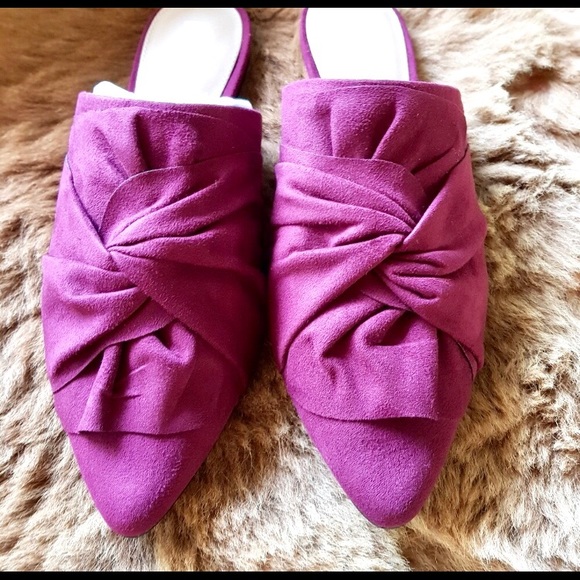 MIA Cranberry Suede Slides NWB Perfect🍇 - Picture 2 of 8